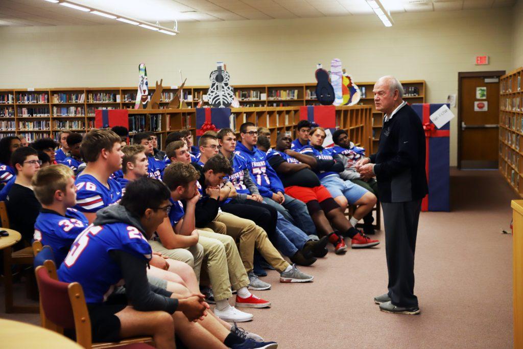 Jerry Moore visits football team on Friday, Oct. 25