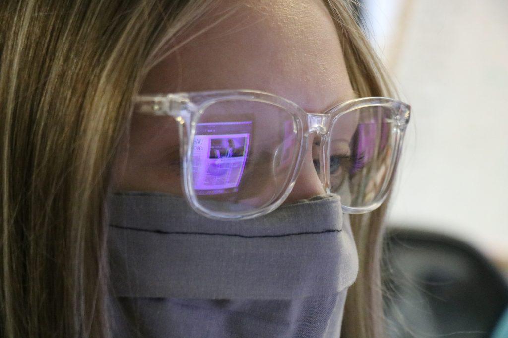 Blue light glasses popular with students